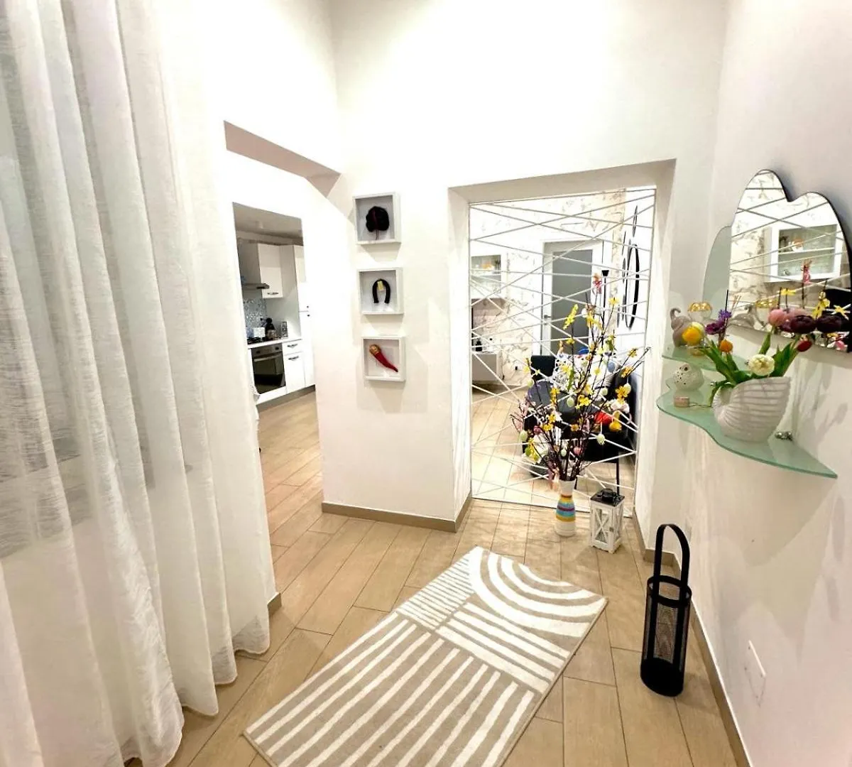 Casa Maria Spaccanapoli 0*, Naples